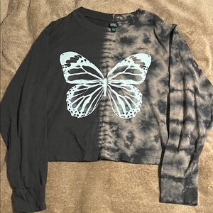 Wild Fable Black and Gray Butterfly Long Sleeve Tee